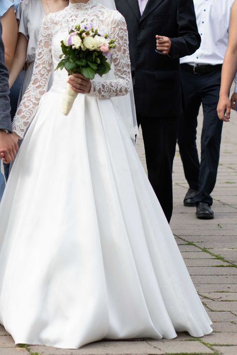 Весільне плаття, весільна сукня