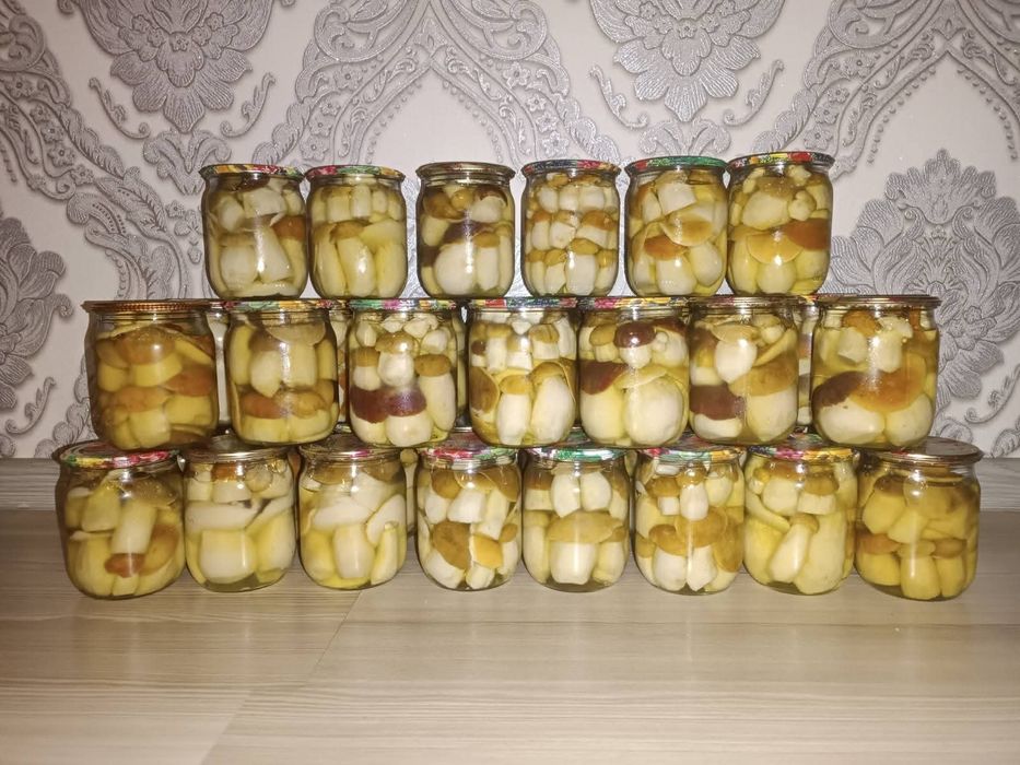 Гриби білі мариновані