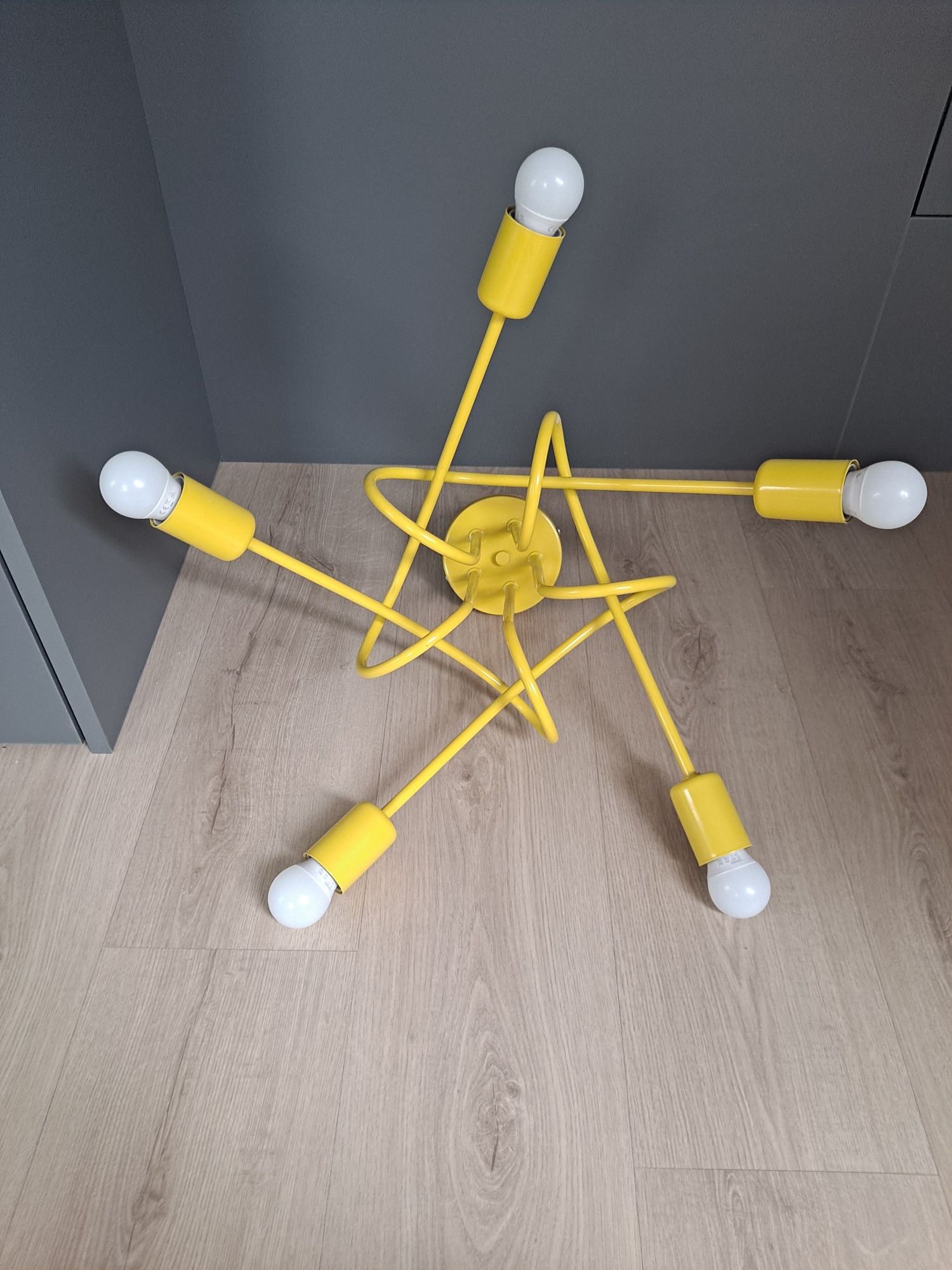 Lampa 5 punktów do pokoju dziecięcego