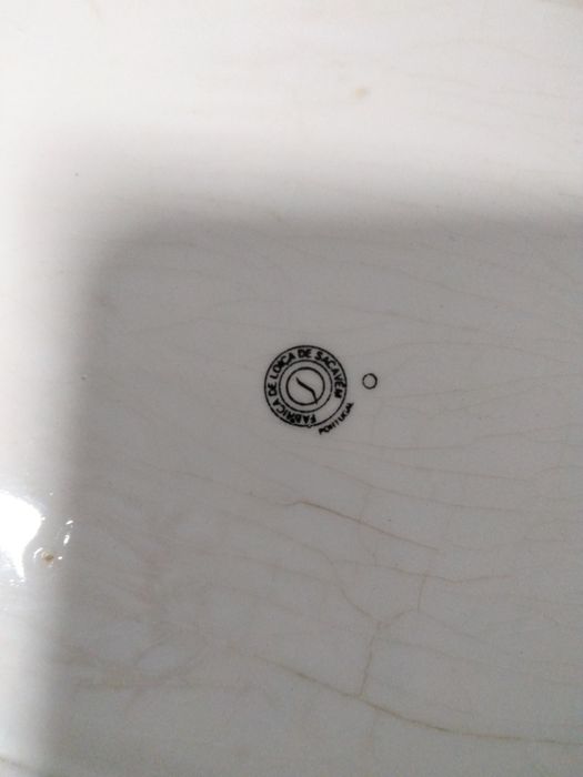 Terrina antiga  em bom estado