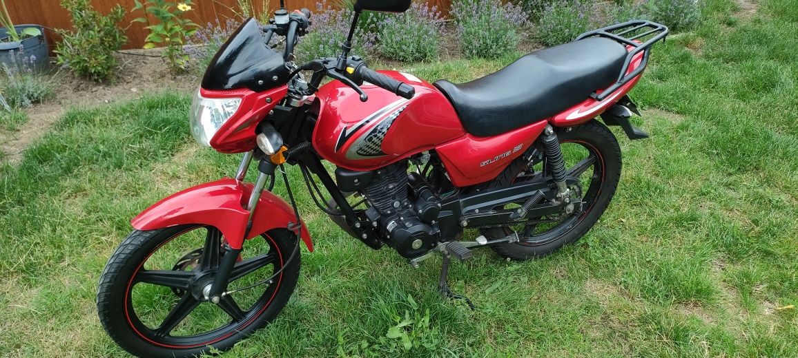 Motocykl 125 Benyco Sling