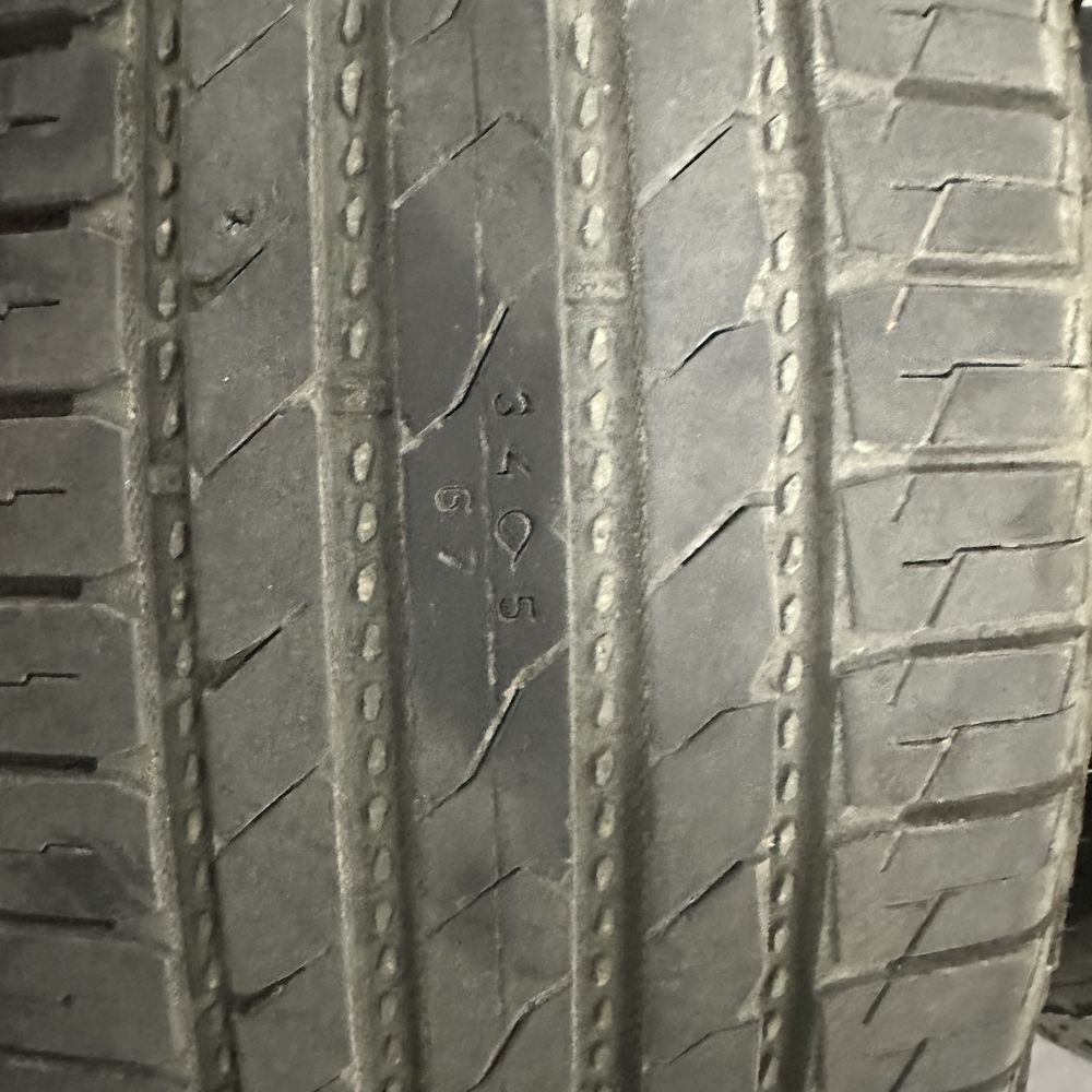Продам Nokian  SUV 225/60 R17 літо!