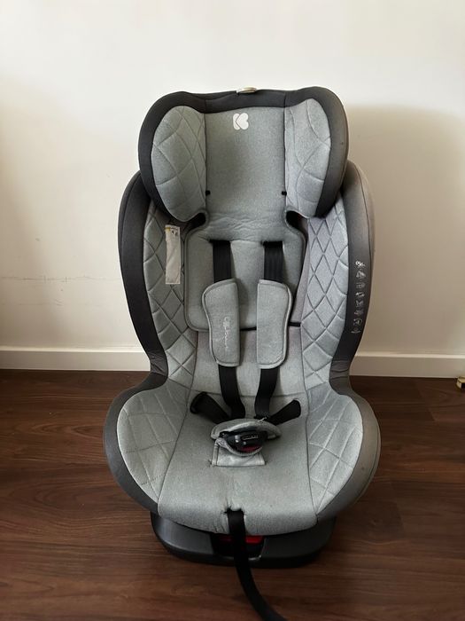 Cadeira Auto Kikka Boo (Isofix e rotação 360)