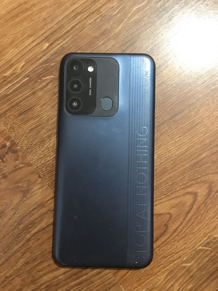 Tecno spark 8C 7gb-64gb