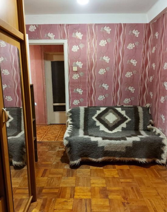 Собственник, СДАМ квартиру, 3 раздельные комнаты, Космос ул.Парамонова