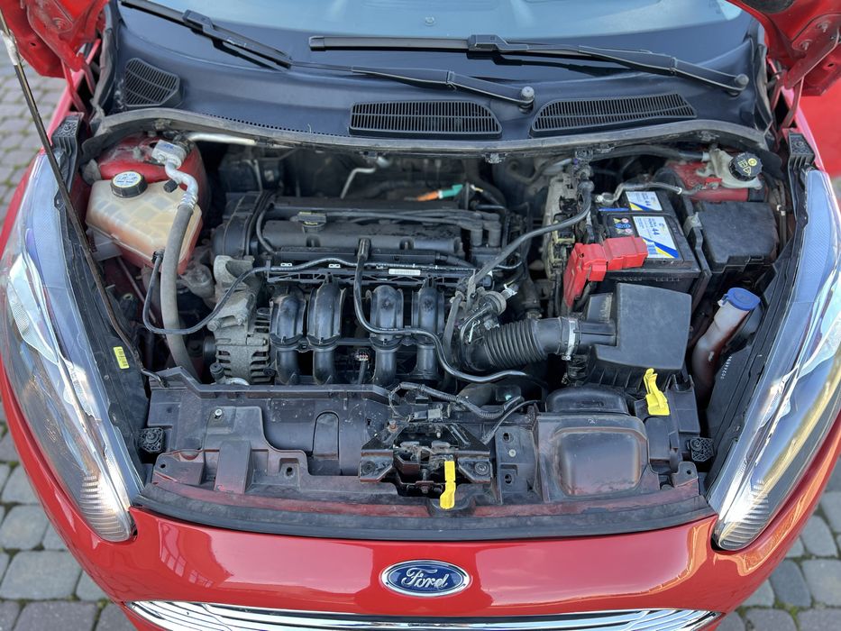 Ford Fiesta mk7 2016рік 1.25бензин