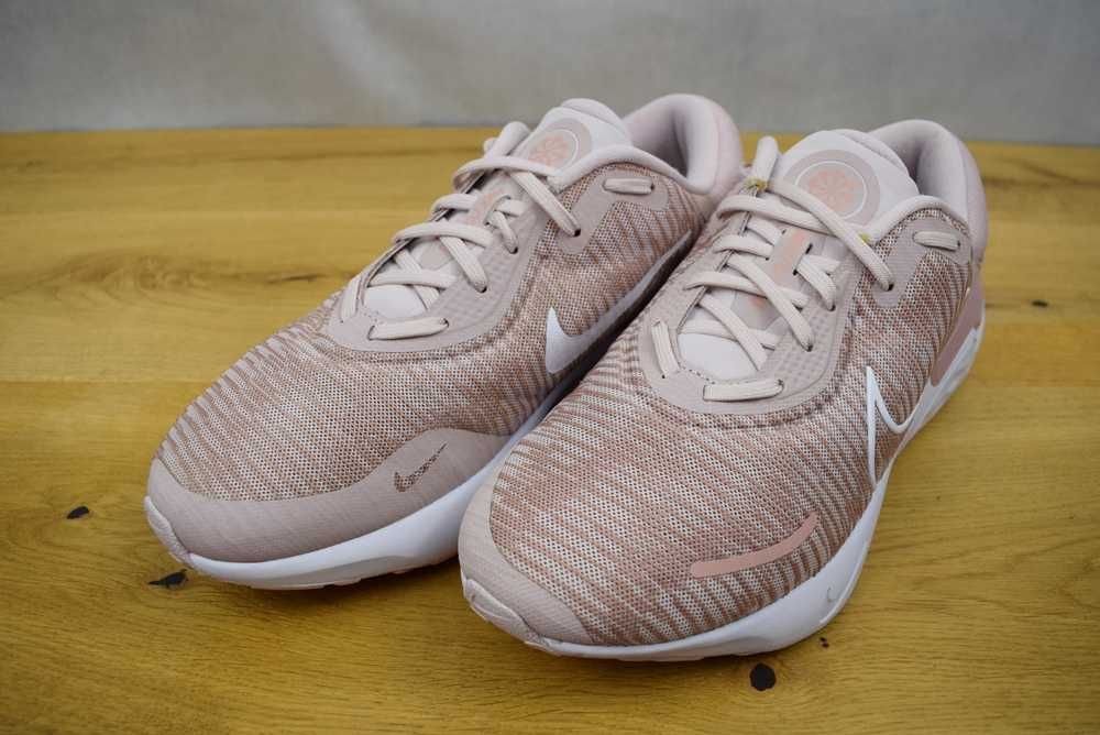 Nike buty damskie sportowe Renew Run 4 rozmiar 42,5