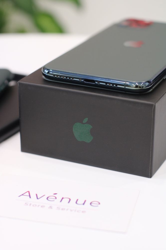 Як новий iPhone 11 Pro Max 256Gb Midnight Green