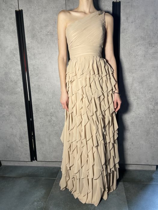 Сукня Demetrios на випускний