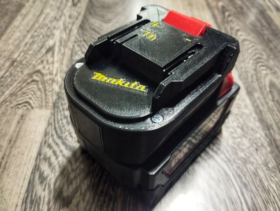 Адаптер перехідник акумулятор Milwaukee M18 на інструмент Makita 18V