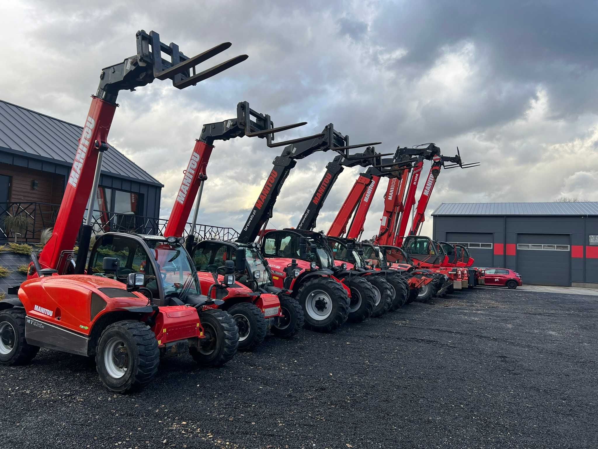 Ładowarka teleskopowa Manitou 2150 wynajem 2550 obrotowa 2540 MRT 1840
