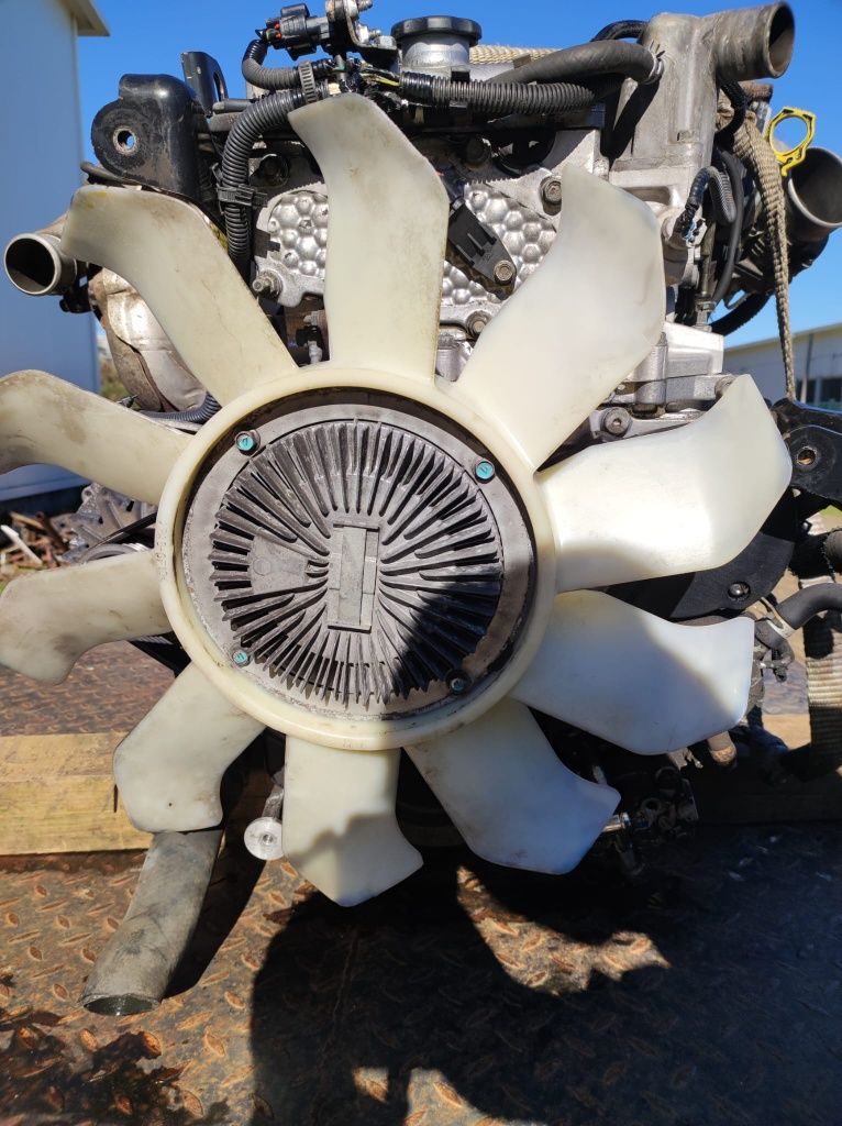 Motor e caixa  Isuzu d max 3.0