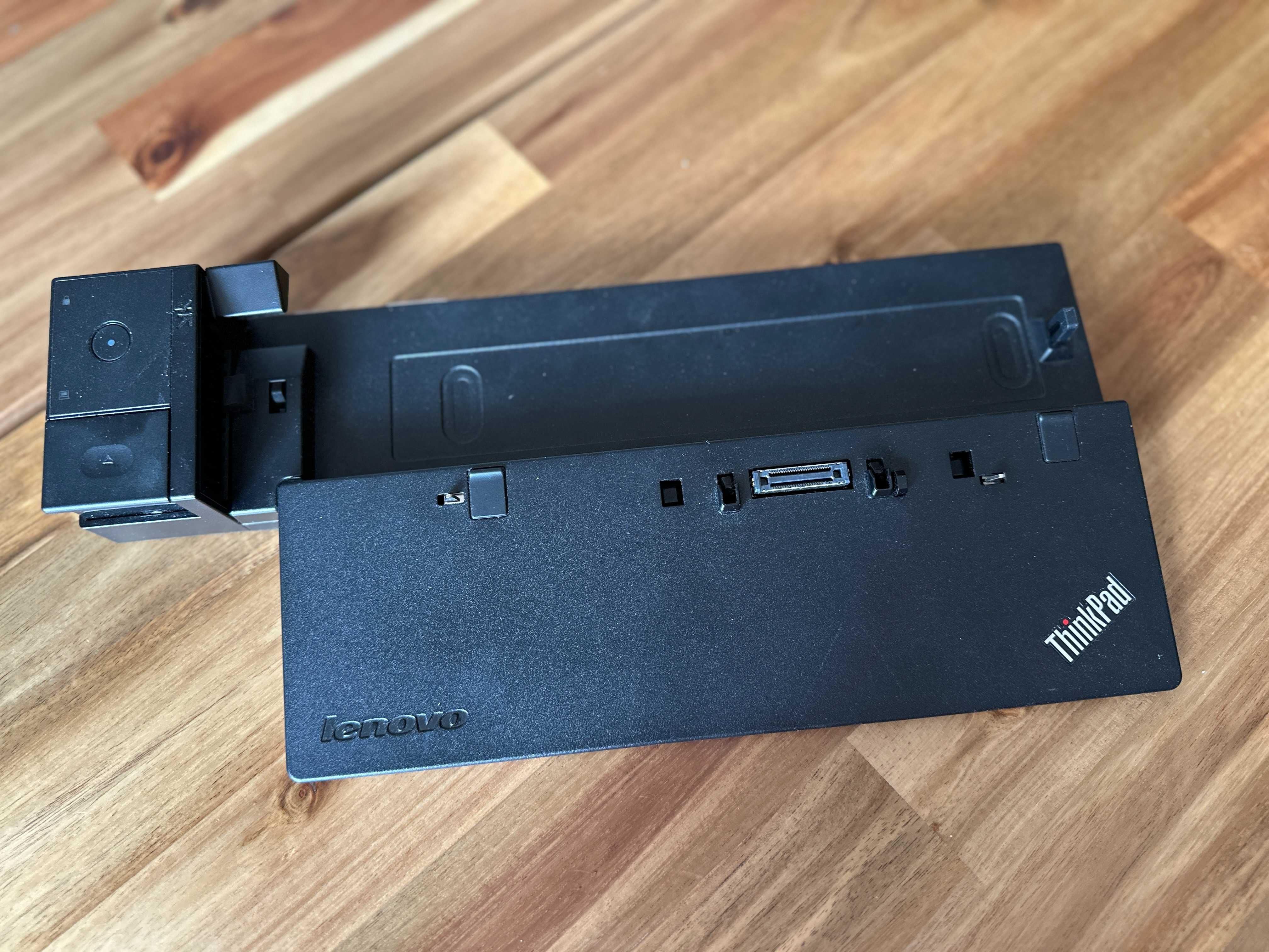 Lenovo dock model 40A2