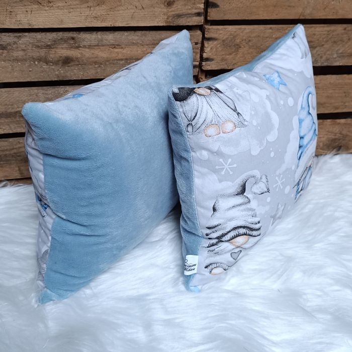 3sztuki poduszek 30x30cm