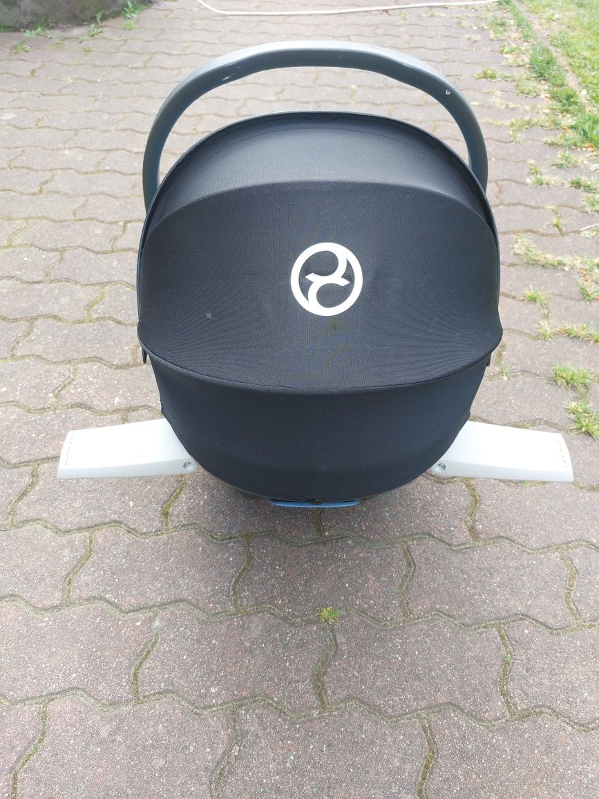 Fotelik, nosidełko Cybex Aton 5