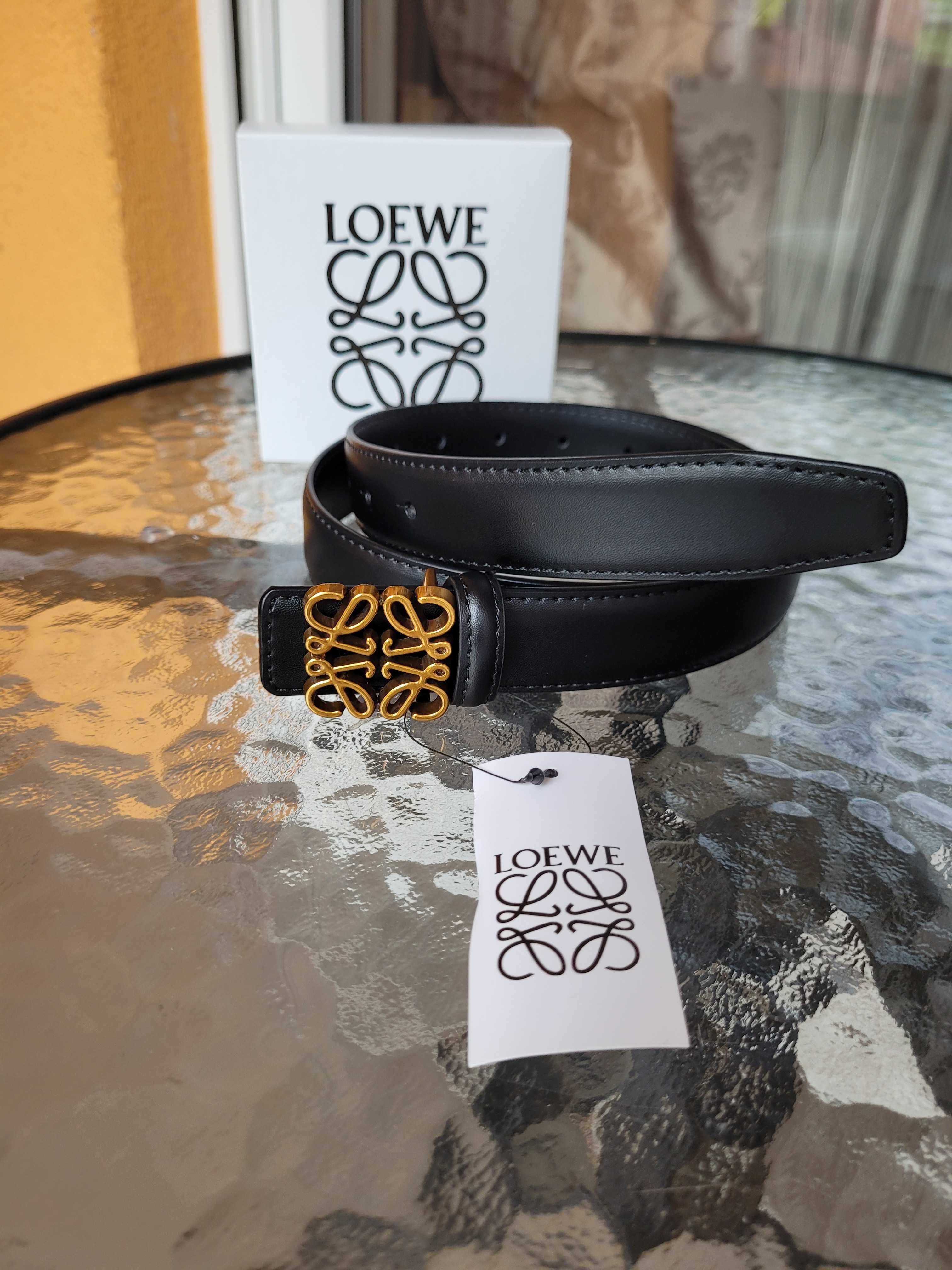 Czarny skórzany damski pasek Loewe 105 cm