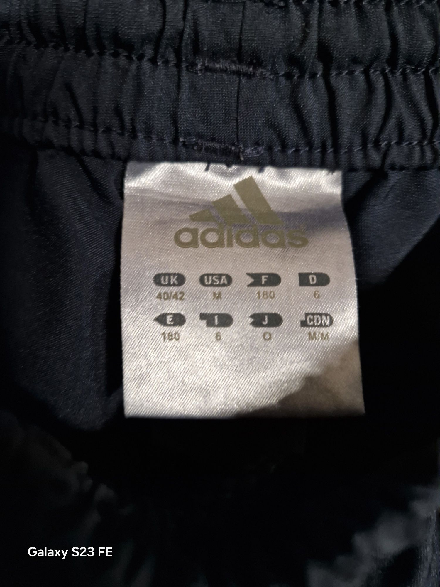 Spodenki krotkie męskie Adidas rozmiar M stan bardzo dobry