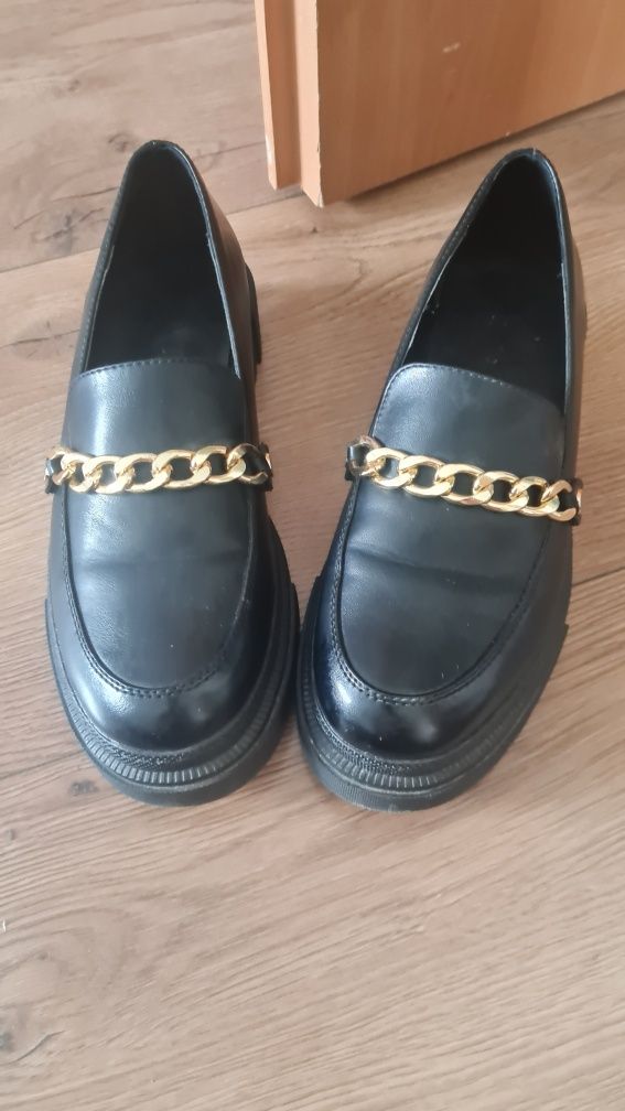 Modne buty damskie