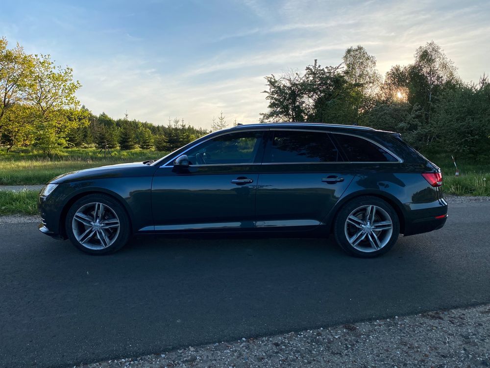 Audi A4b9 2.0TDI Brązowa skóra, panorama, bixenon, manetki