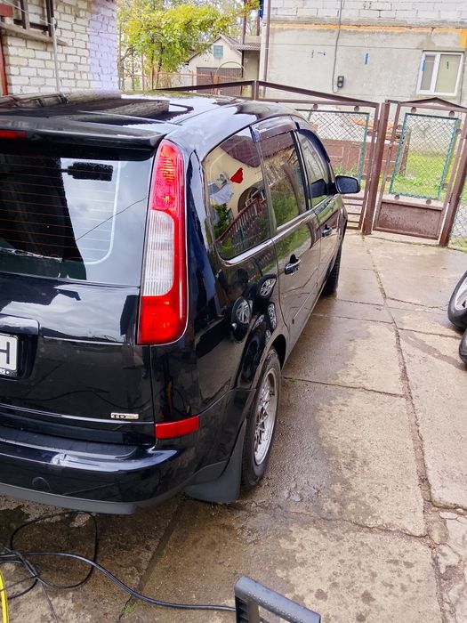 Форд фокус Ц Макс