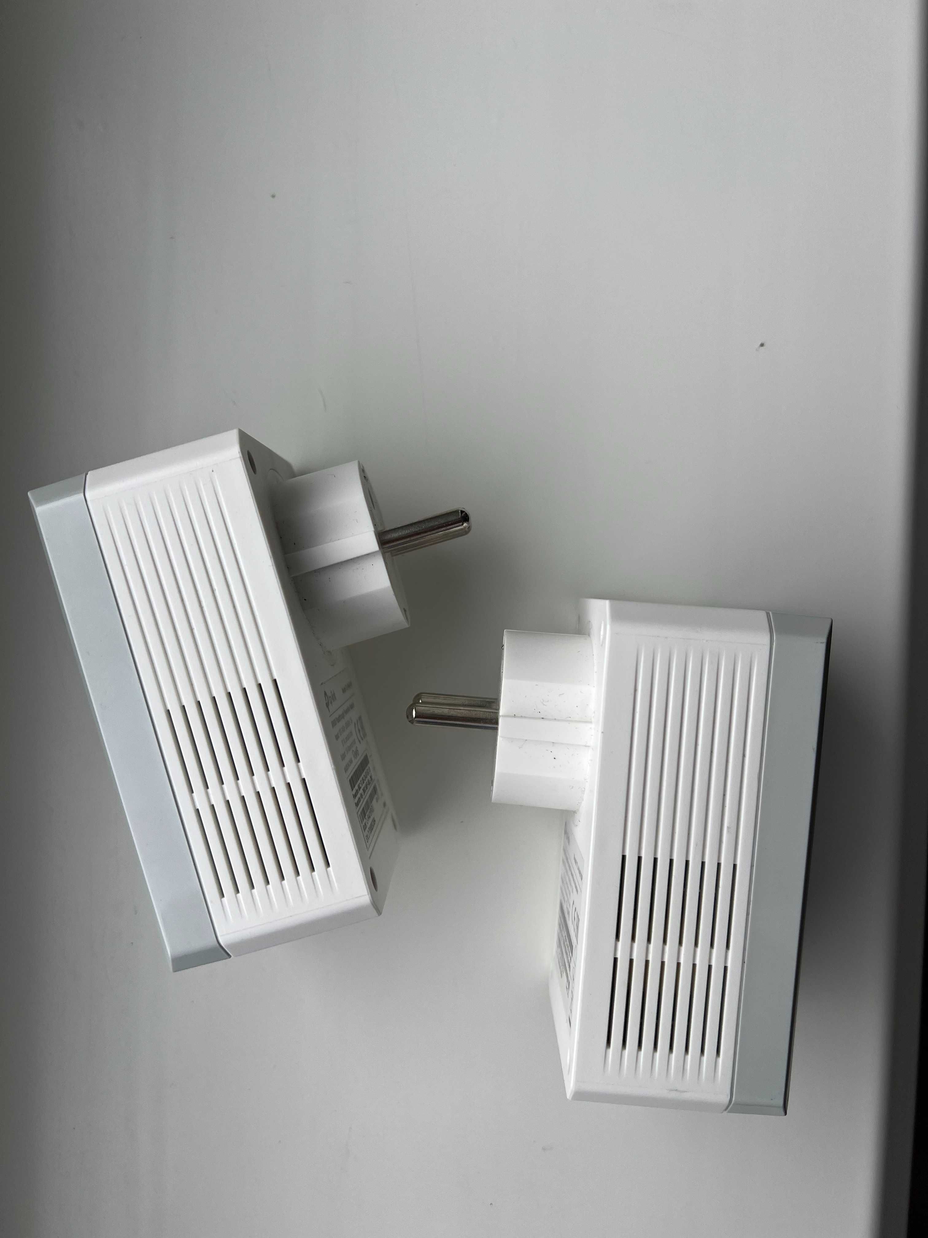 Комплект адаптерів PowerLine TP-LINK TL-PA4010KIT