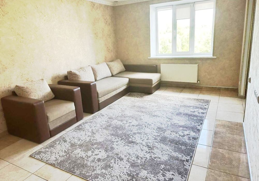 Здається чудова 1 кімната квартира в центрі міста.