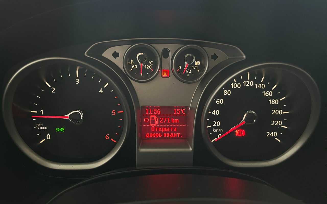 Ford Focus  2010