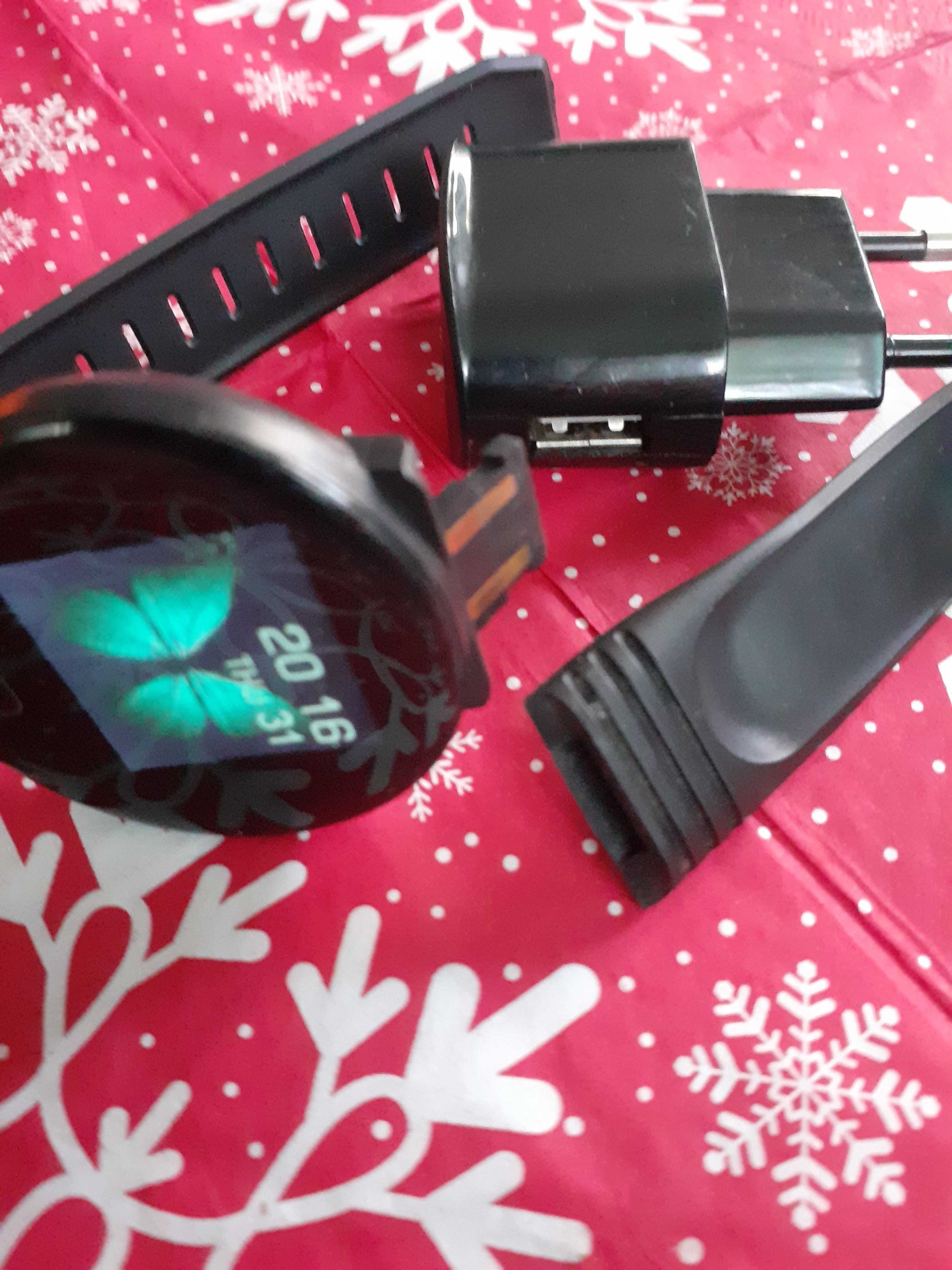 Smartwatch LeFun z ładowarką