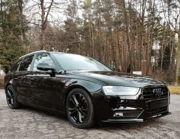 OKAZJA!!! Audi a4b8 wersja po lifcie 3.0 TDI 204 KM