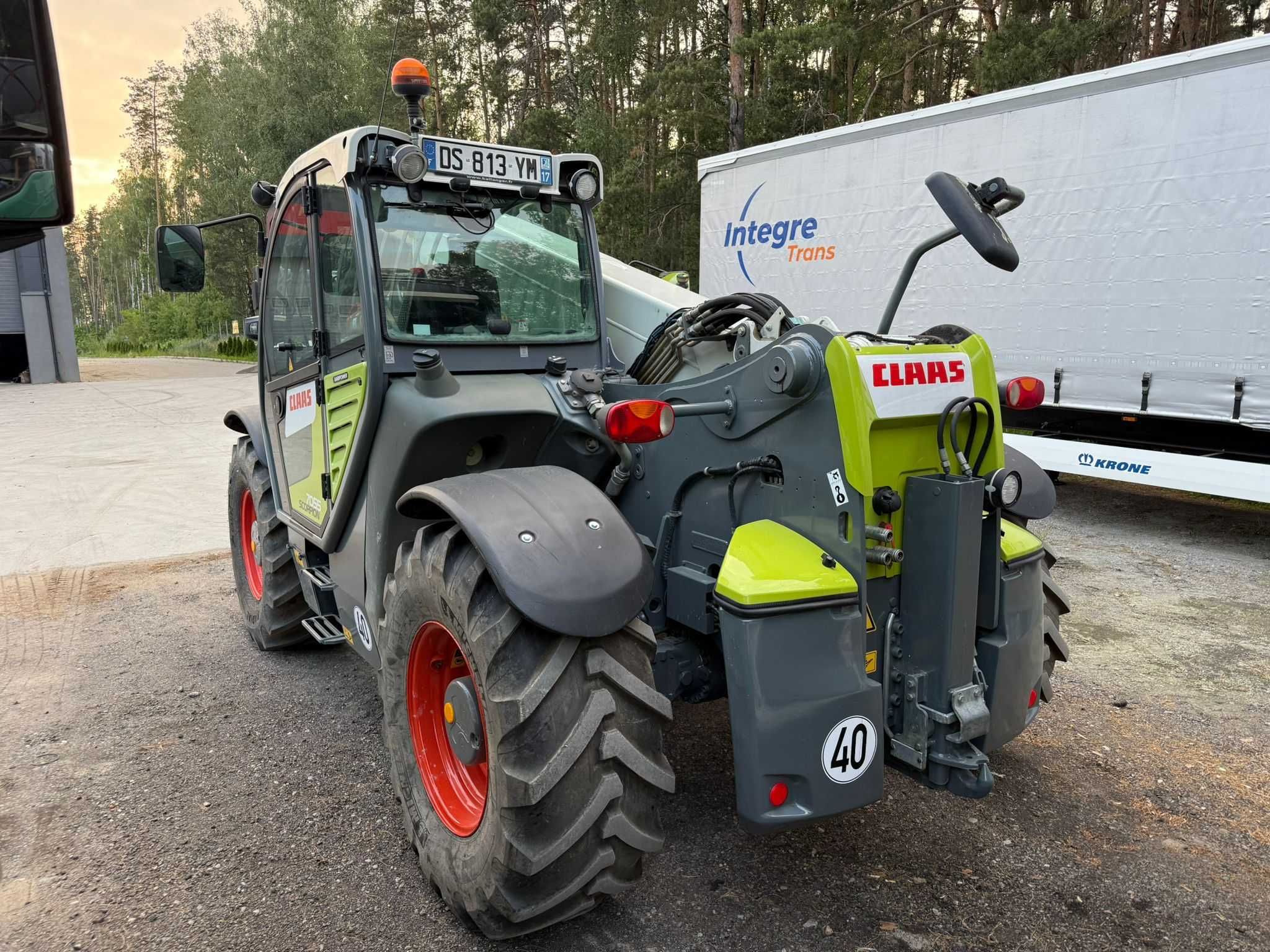 CLAAS SCORPION 7055 Varipower, Klima, Zaczep hydr,Centr smar,z Francji