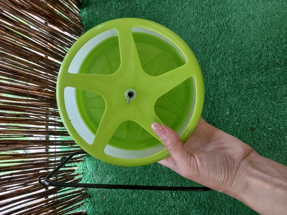 Kołowrotek dla mniejszego gryzonia, chomika