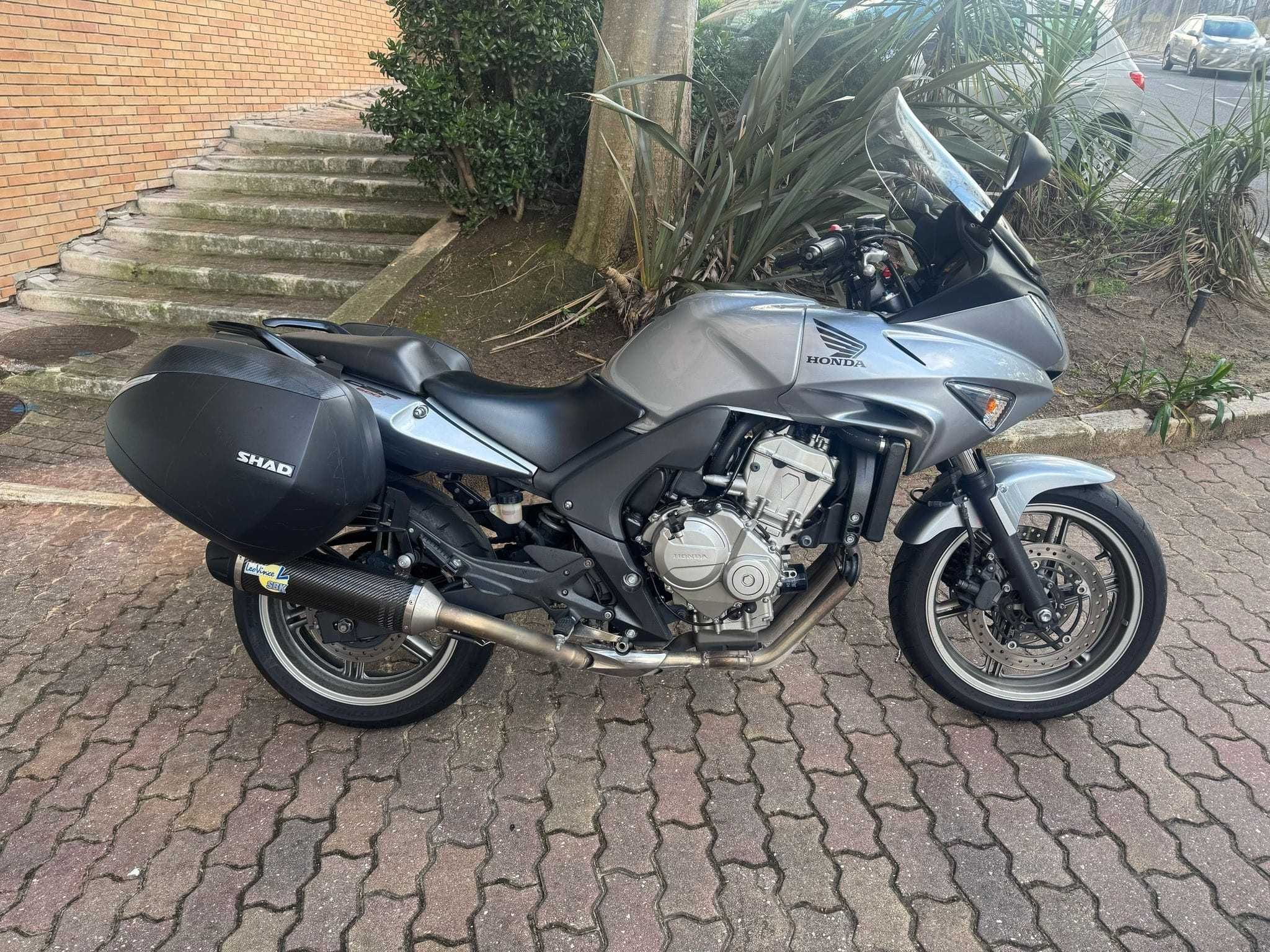 Honda CBF 600 Ano 2009