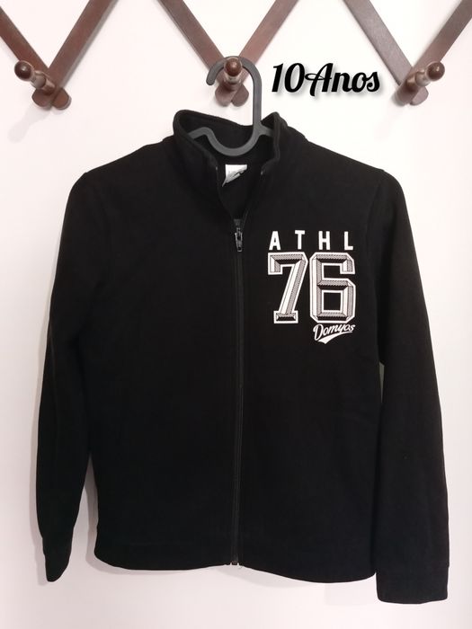 Casacos, camisolas e camisas de criança