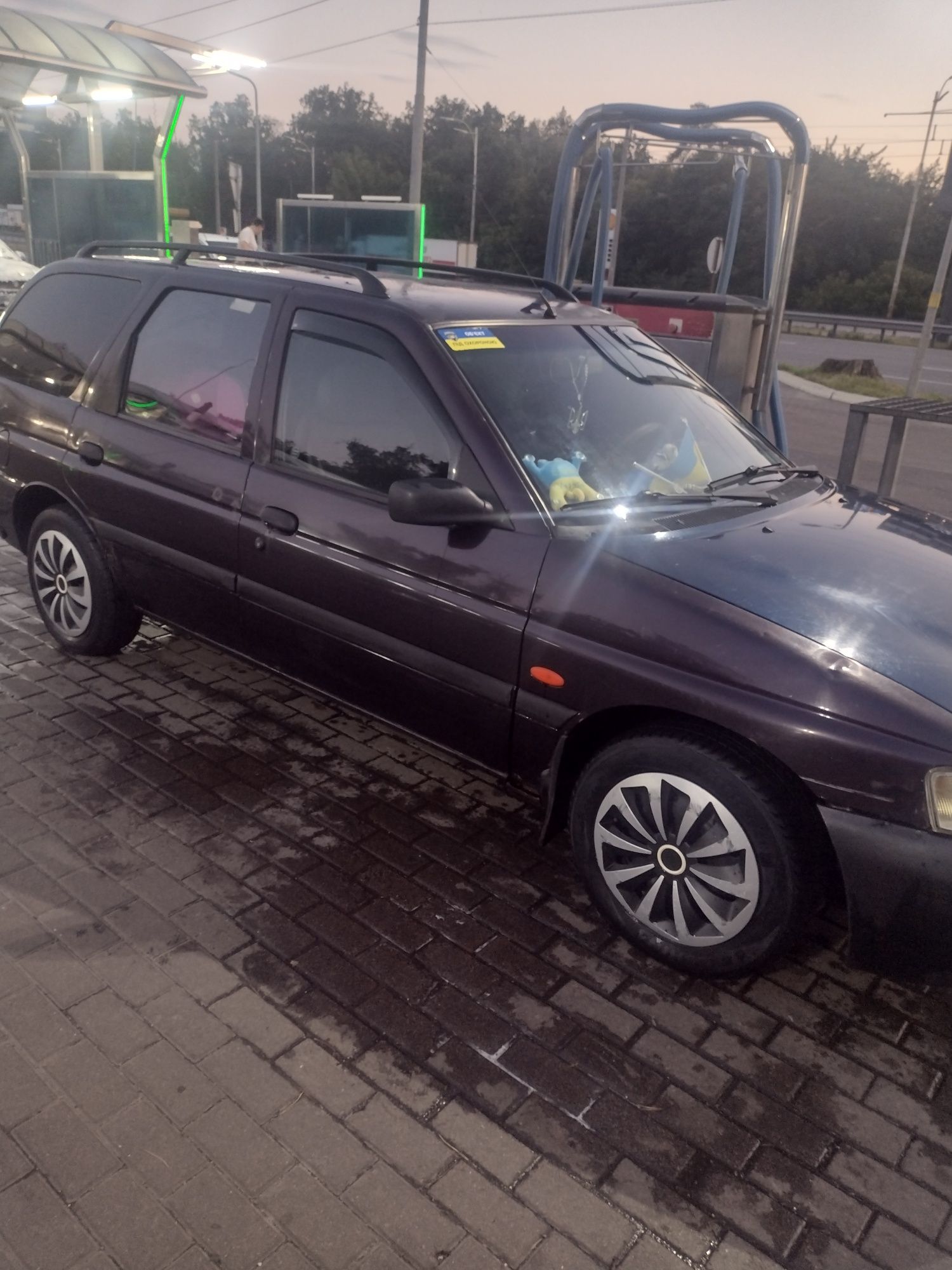 Ford eskord 1.6 1996 року