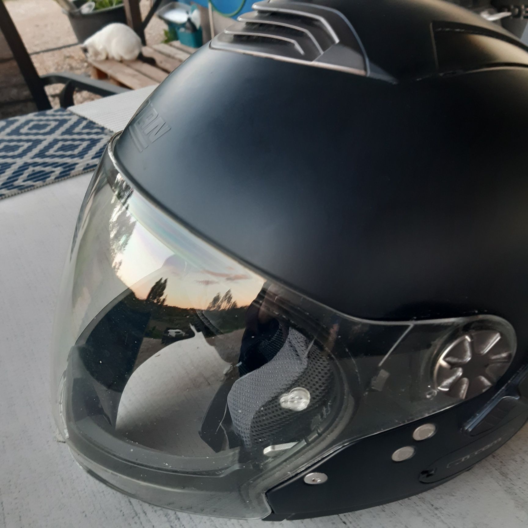 Capacete motociclista...Helmet motobikers