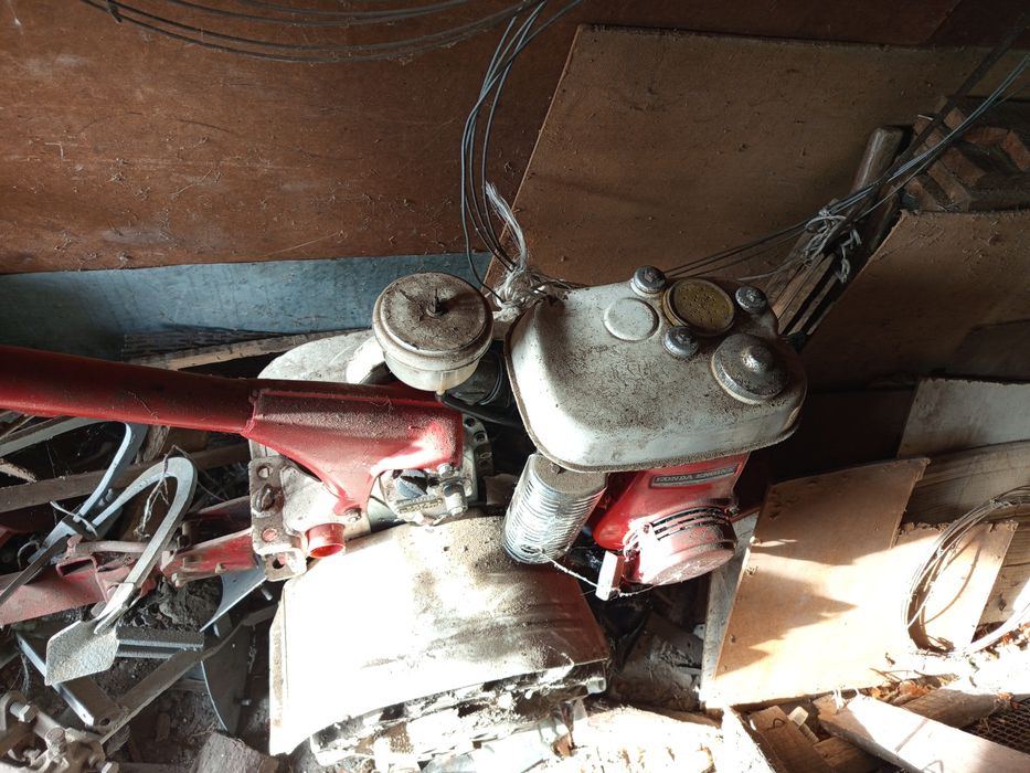 Traktorek ogrodowy honda dzik