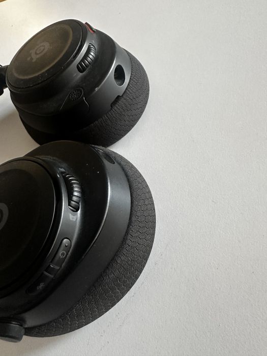 Steelseries Arctis Nova 7