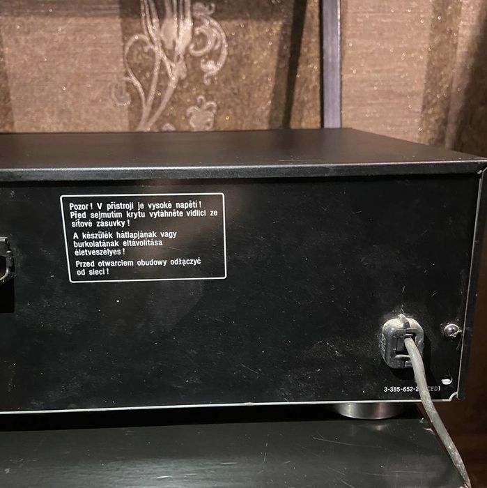 Магнитафон DECK SONY TC-FX211