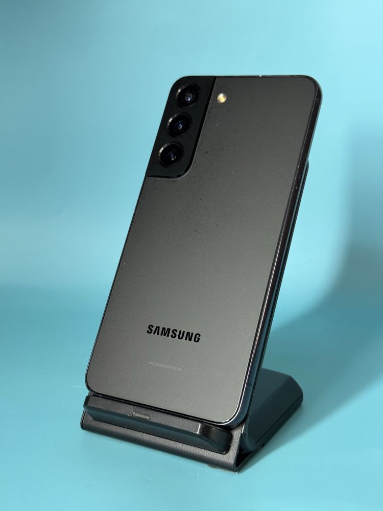 УЦІНКА Samsung Galaxy S22 8/128GB (616)