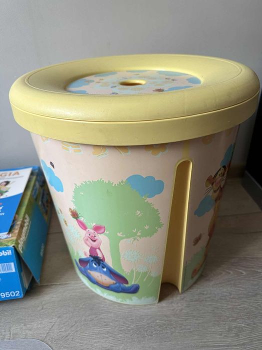 Pojemniki na zabawki