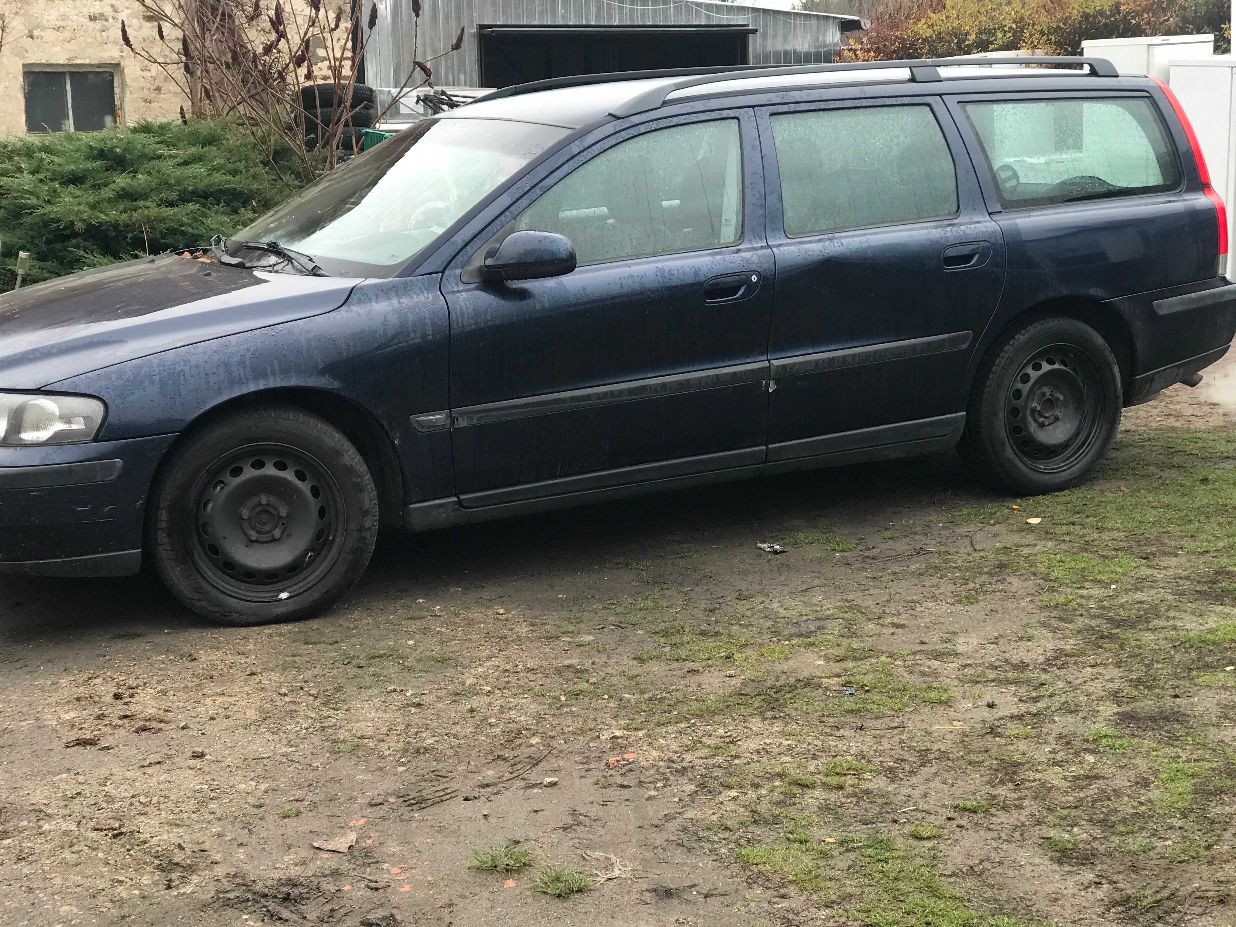 Розборка / Volvo v70/2,4бензин 2000 рік //капот/