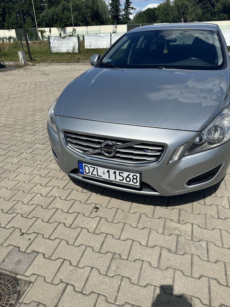 Volvo S60 D3 2,0 diesel prywatnie bezwypadkowy