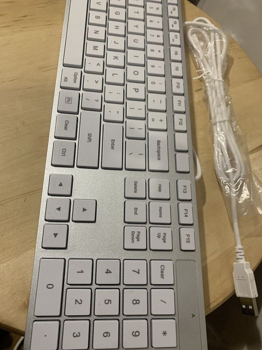 Клавіатура провідна