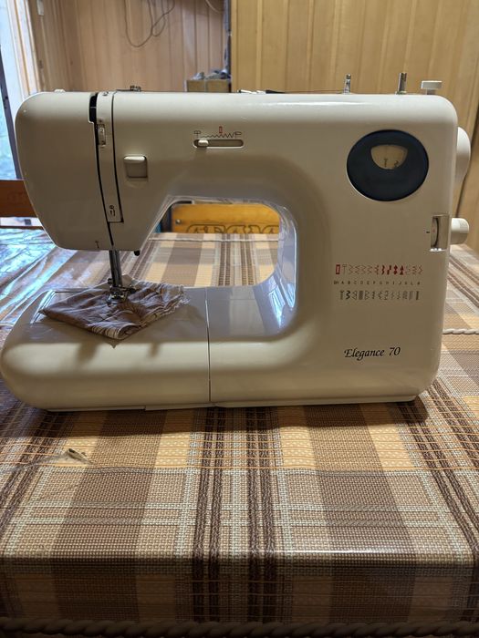 Швейная машинка элеганс 70