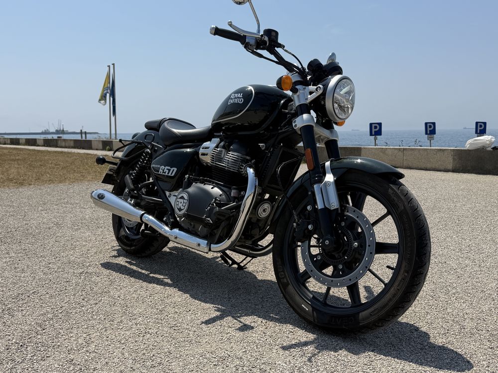 ROYAL ENFIELD SUPER METEOR 650 para venda - pronta a rolar punho