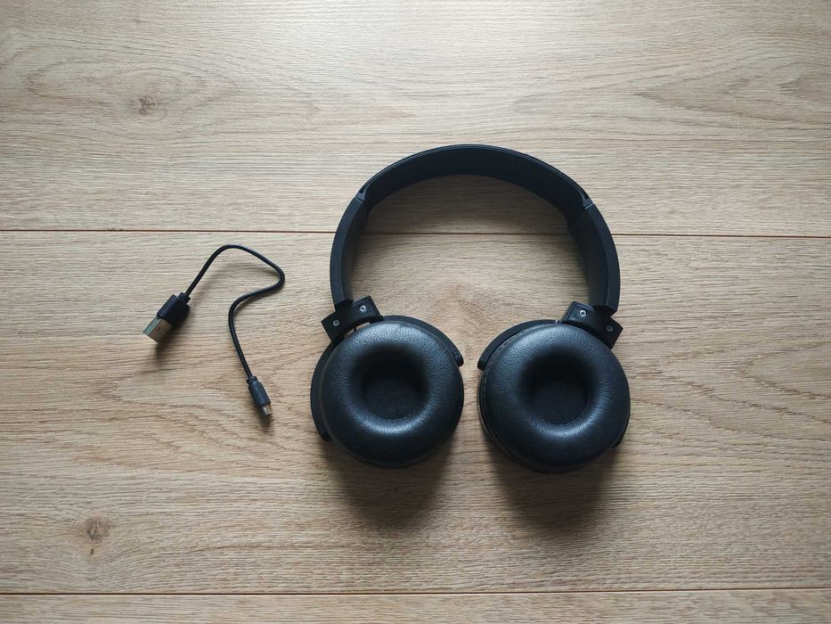 Бездротові навушники Bluetooth Wireless XB450BT робочий один