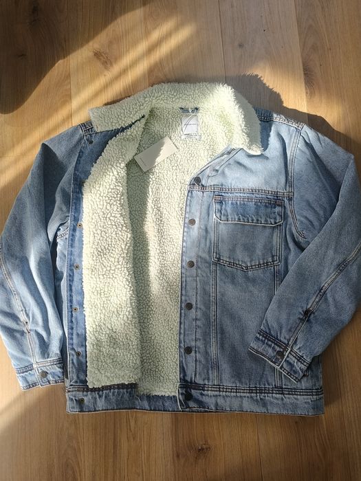 Чоловіча джинсова куртка від Reserved