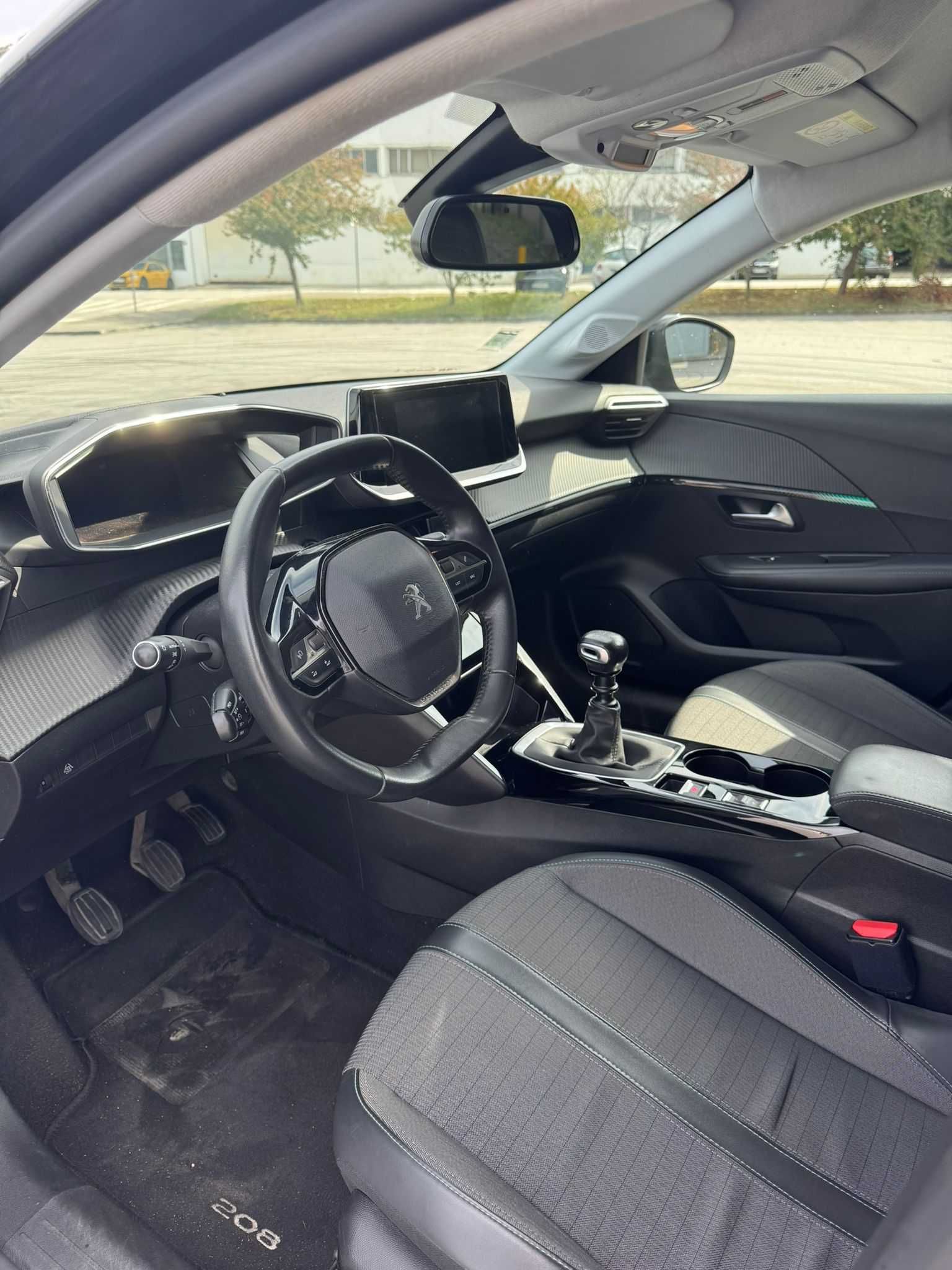 Peugeot 208 Allure 1.2 Puretech