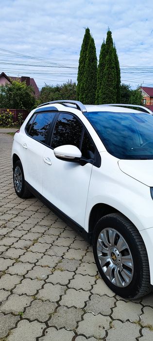 Кросовер  Peugeot-2008 2017 автомат,пробіг69т.км. АТ(110к.с)