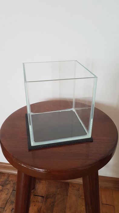 Nano akwarium 1,3x1,3x1,4 krewetki